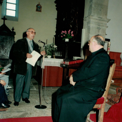 Visita do bispo a San PEDRO, parroquia de Rubal, 11/2000
